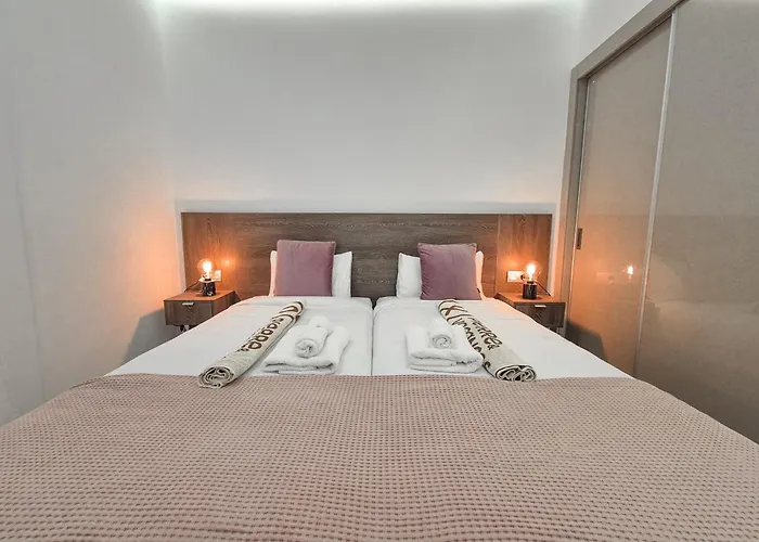 Ocean Garden 11 Con Jardin Privado شقة